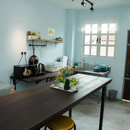 Homestay 5 Minute Walk To Hukm Kuala Lumpur Exterior photo